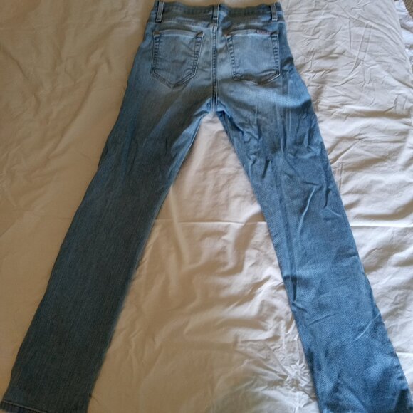 Joe's Jeans High Rise  Straight Ankle Jeans in Alifan Light Wash 26 or 2 - Picture 8 of 8